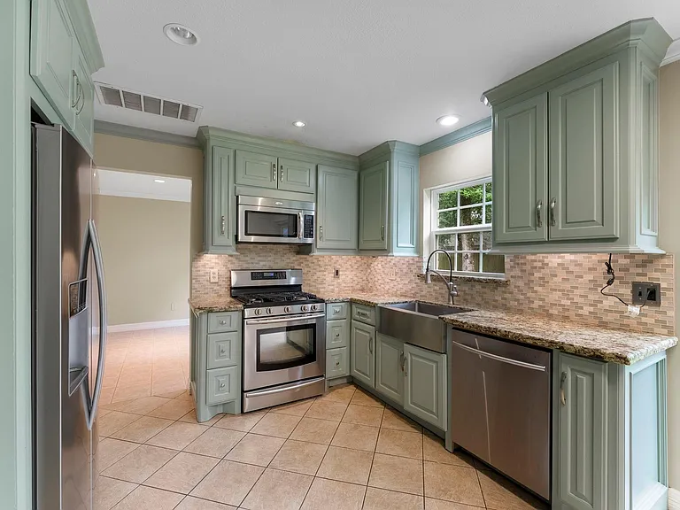 27 W Stony Bridge Ct — Photo 8