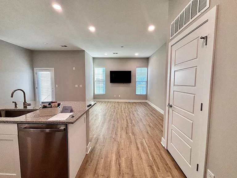 5808 Nall Ave — Photo 27