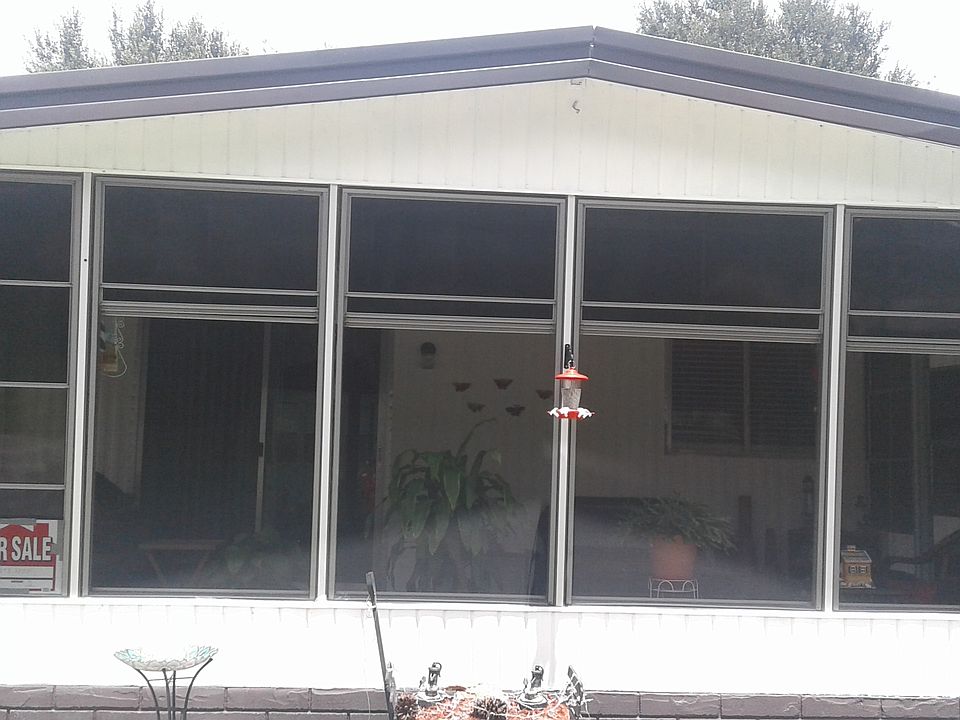 close up of front 