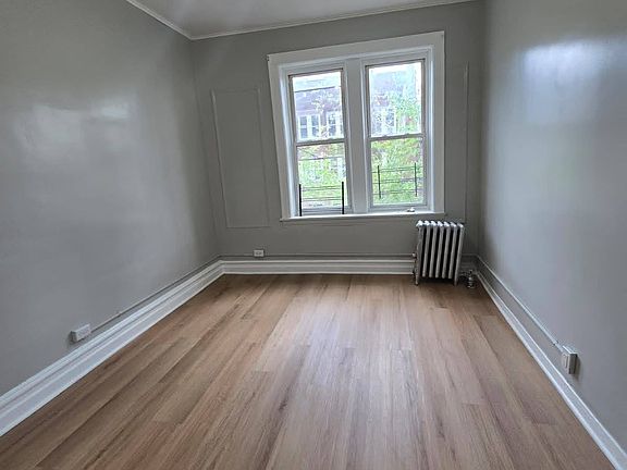 5th image of 236 Lexington Ave #3R