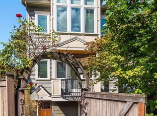 915 Belmont Ave E, Seattle, WA 98102