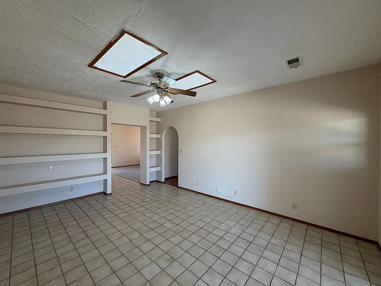 7281 Spruce Mountain Loop NE — Photo 15