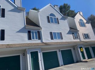 604 Whetstone Mls #604, Dayville, CT 06241
