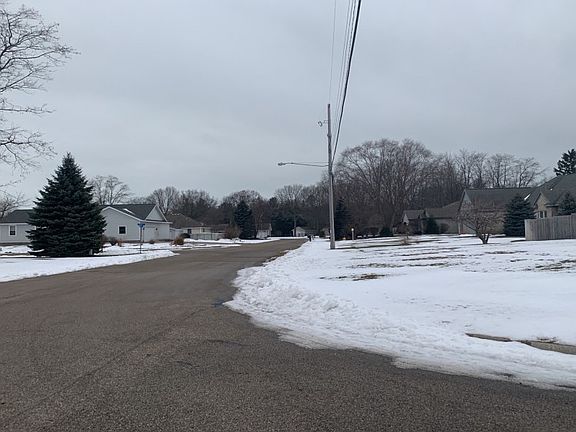 4th image of 1342 Neece Dr