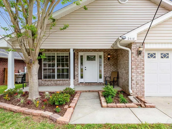 2418 Portobella Pl, Cantonment, FL 32533