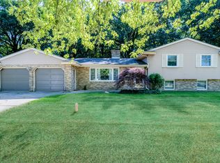 347 Timber Dr, Coloma, MI 49038