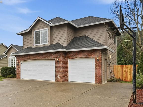 3rd image of 3546 NW Pacific Rim Dr