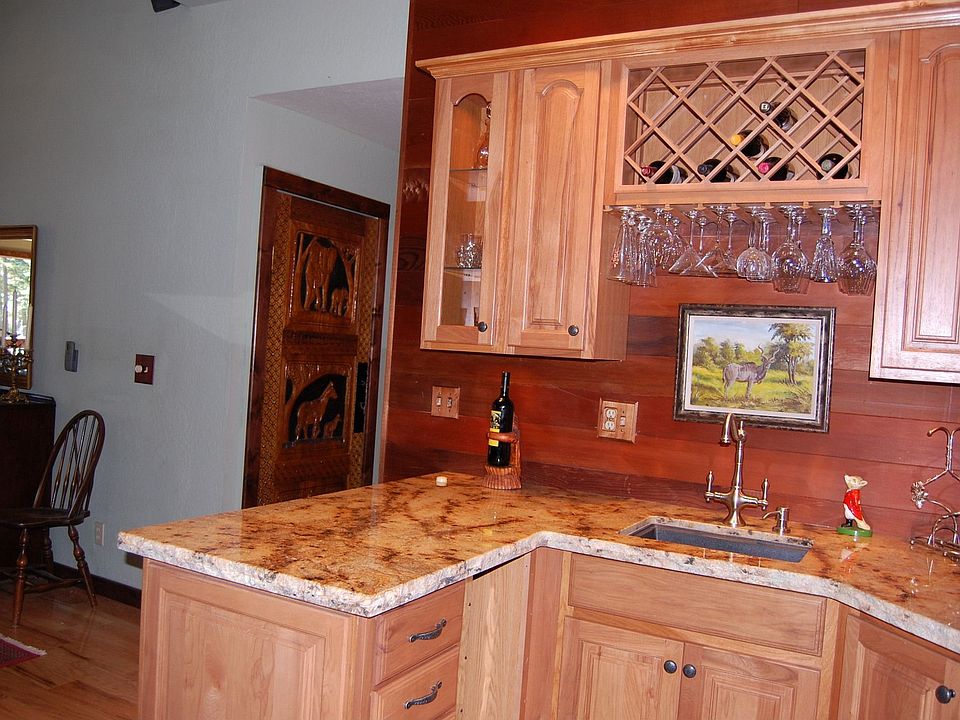 Granite wet bar