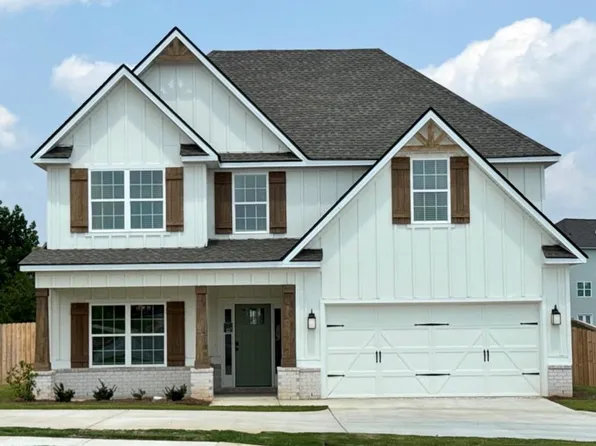1459 Academy Dr, Auburn, AL 36830
