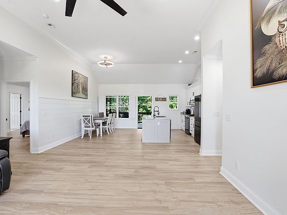 4th image of 5834 Caney Ridge Cir