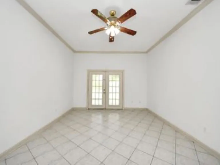 10535 Emnora Ln — Photo 15