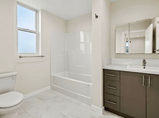 423 Oak St #302, Glendale, CA 91204
