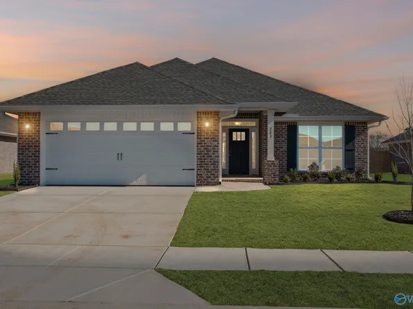 15346 Springbrook Trce, Athens, AL 35811