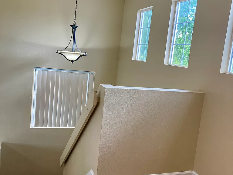 Small nook in the hallway (second floor)