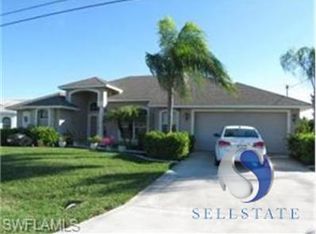 3305 SW 5th Pl, Cape Coral, FL 33914