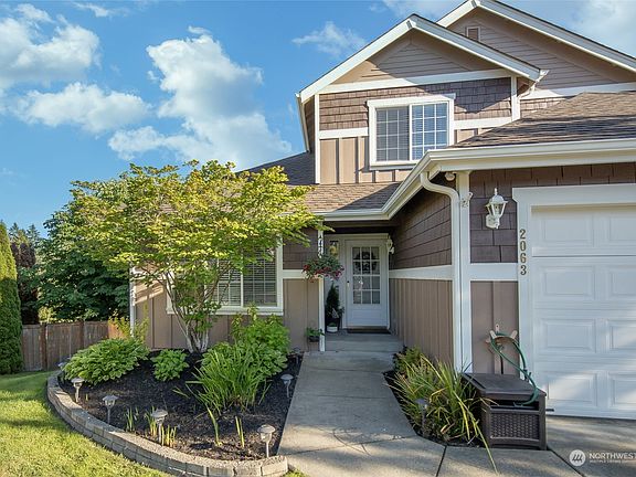 5th image of 2063 NE Selsund Court