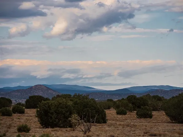 345 New Moon Overlook, Lamy, NM 87540