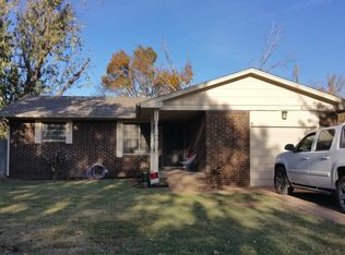 2205 Marshall Dr, Edmond, OK 73013