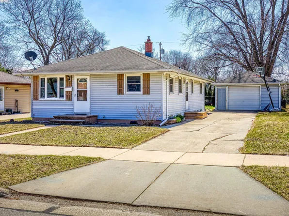 517 E Wilson Ave, Appleton, WI 54915
