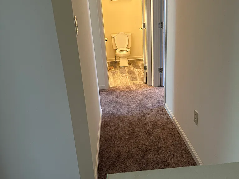 309 Anthony Dr — Photo 9