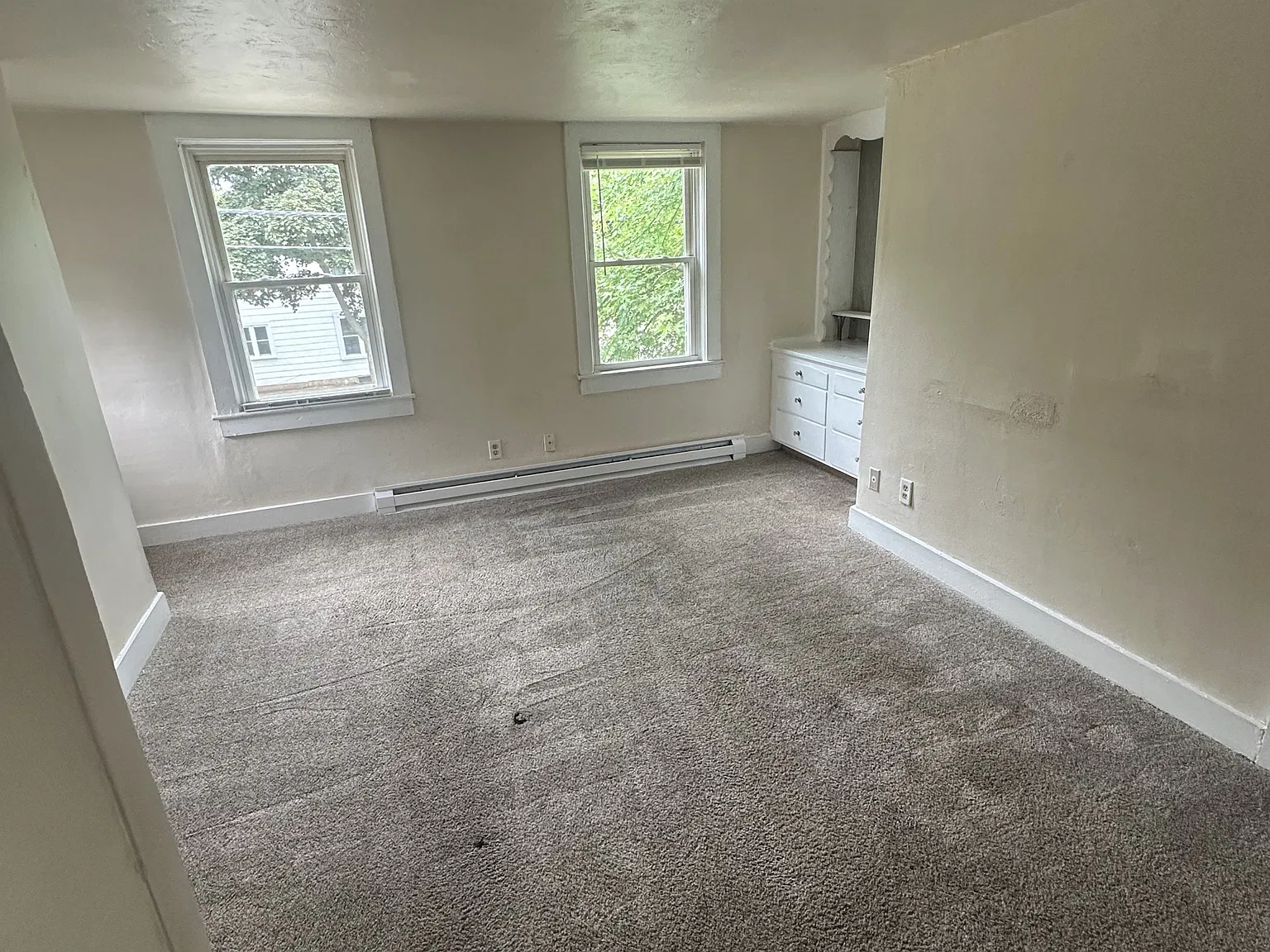 1109 N State St — Photo 3