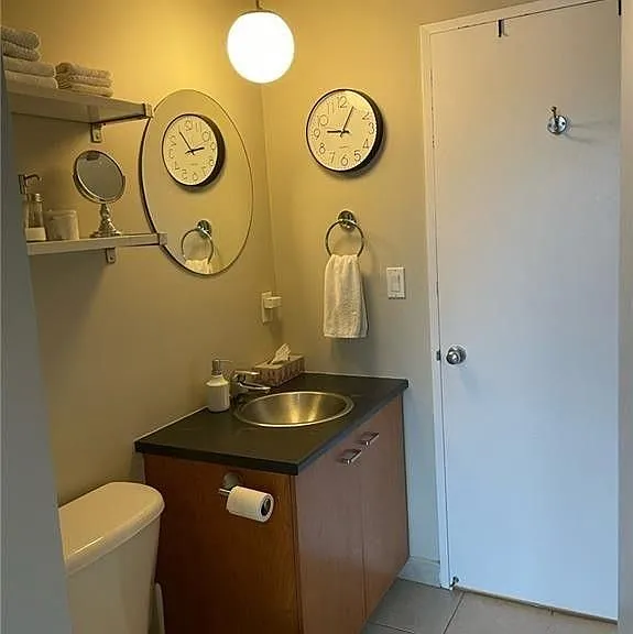 179 George St #707 — Photo 12