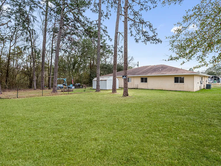 9100 Gray Ave — Photo 12