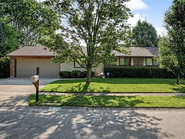 7422 Dial Dr, Dayton, OH 45424