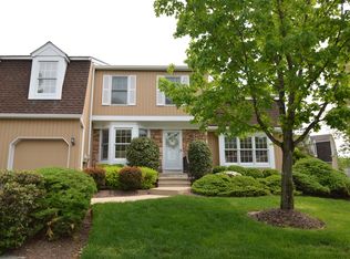4 Deerfield Ct, Basking Ridge, NJ 07920