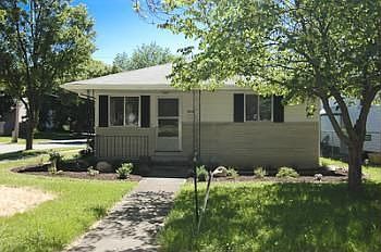 1st image of 4501 S Wayne Ave