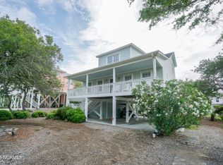 108 SE 70th St, Oak Island, NC 28465