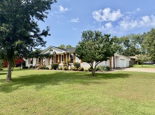 803 5th Ave, Lawrenceburg, TN 38464