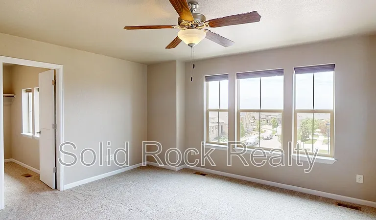 6404 Cubbage Dr — Photo 11