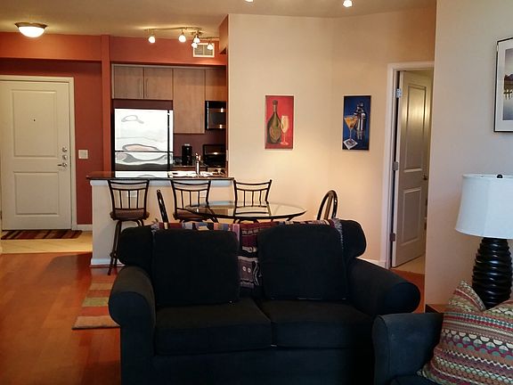 5th image of 1021 N Garfield St APT 632