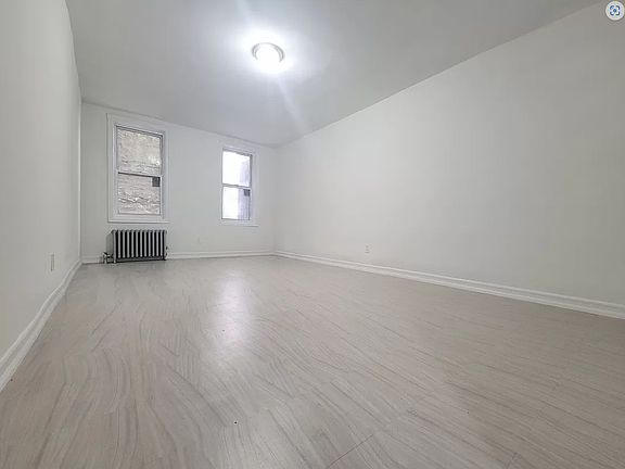 2nd image of 608 W 190th St Unit 6B