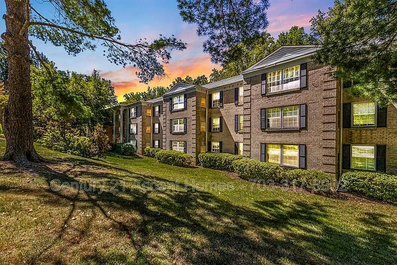 1st image of 7700 Tremayne Pl APT 211