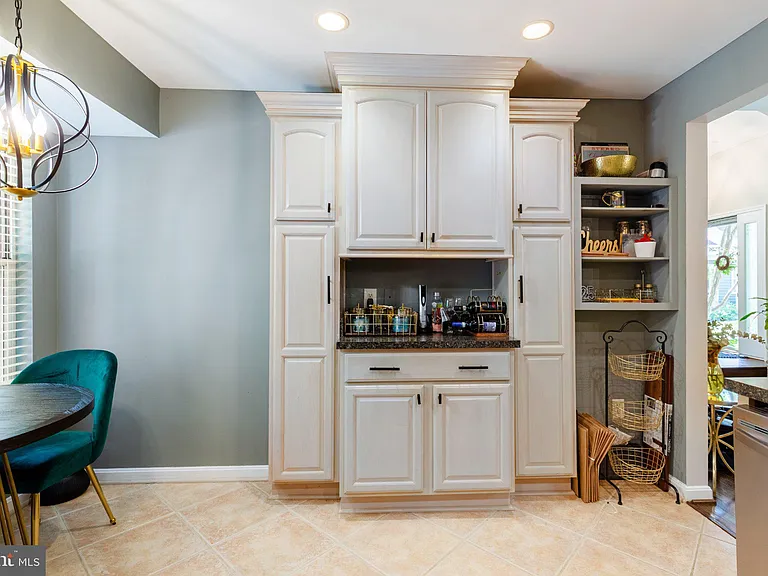 12 Chelsea Ct — Photo 11
