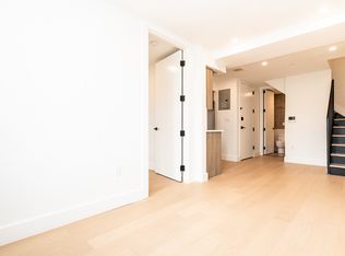 107 S 6th St #4G, Brooklyn, NY 11249