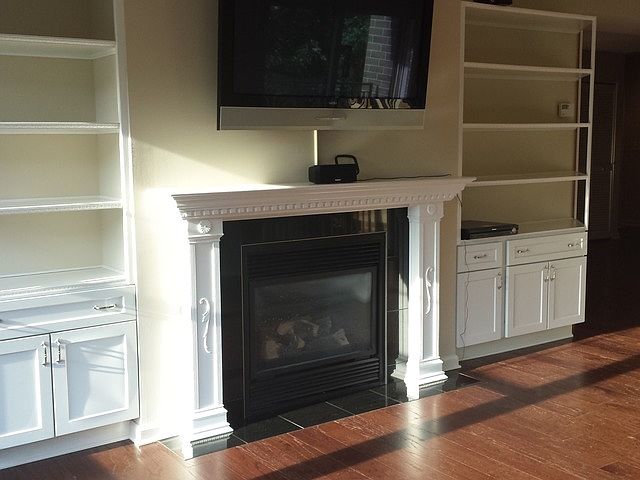 1st image of 125 Lakeview Dr Unit 208