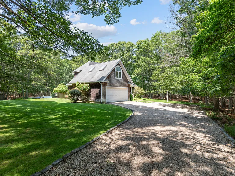 100 Old Stone Hwy — Photo 26