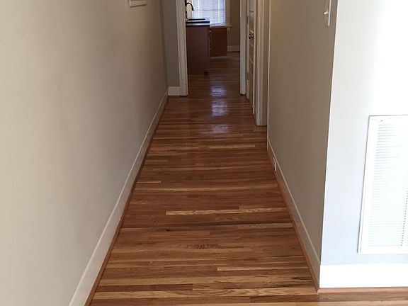 5th image of 3020 Park Ave Lowr A