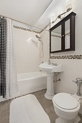 Sold by Compass | media 5
