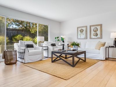 1083 Las Pavadas Avenue, San Rafael, CA, 94903