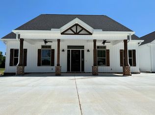 1625 National Rd, Dothan, AL 36301