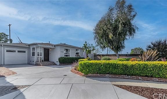 2nd image of 17403 Delia Ave