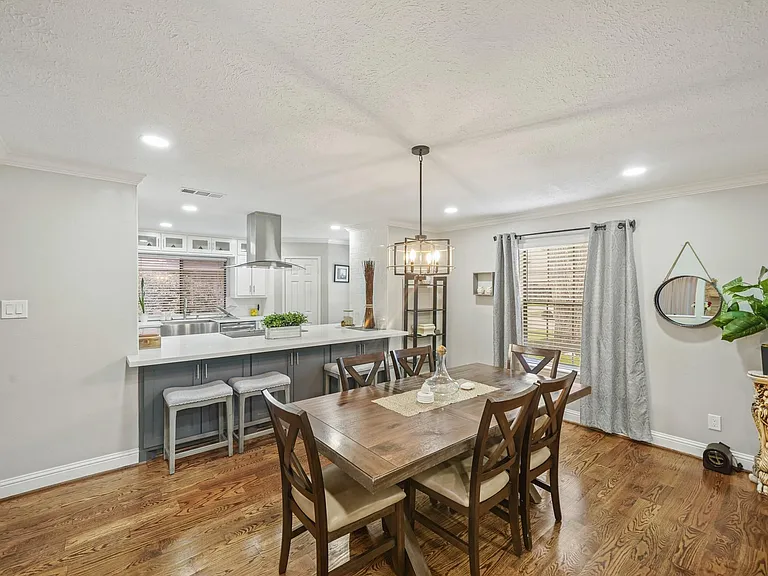 15831 Ridge Park Dr — Photo 7