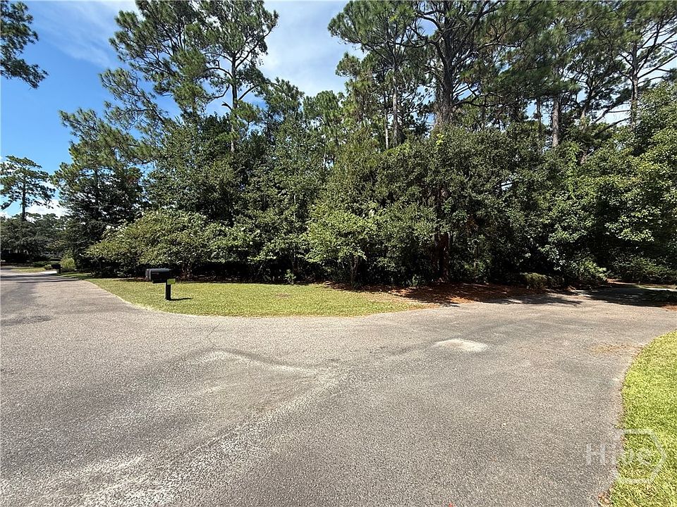 2nd image of 6 Leatherwood Lane
