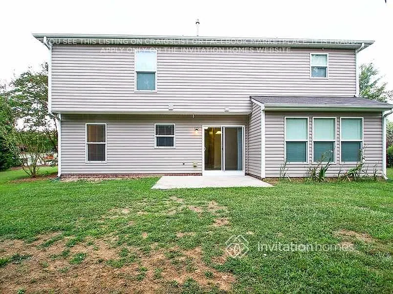 1002 Bridleside Dr — Photo 13