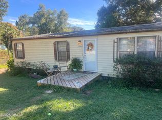 17400 SE 35th Ln, Ocklawaha, FL 32179