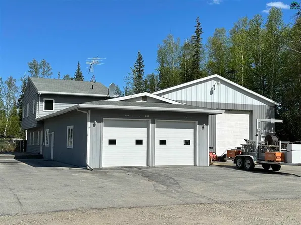 1960 Rogge Ave, North Pole, AK 99705